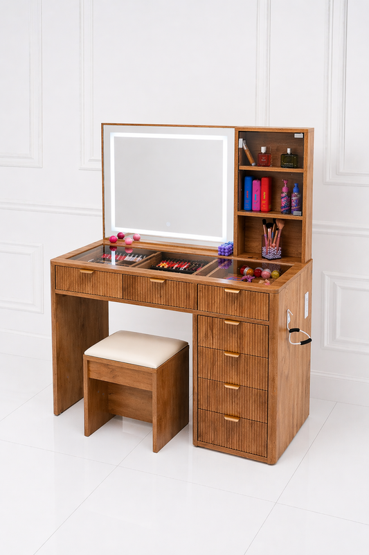 Vanity brown